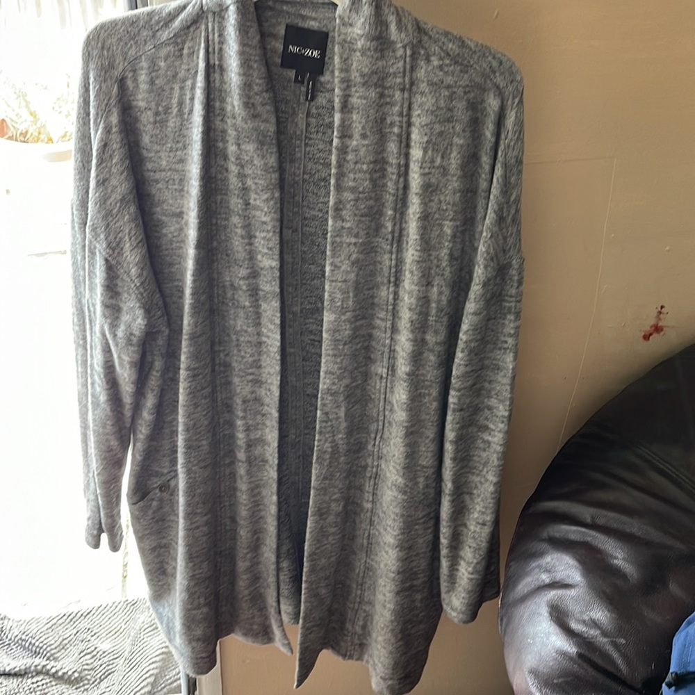 Cardigan - Picture 2 of 7